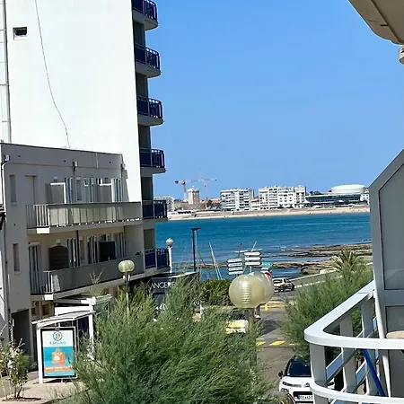 Les Oceanes Apartment *